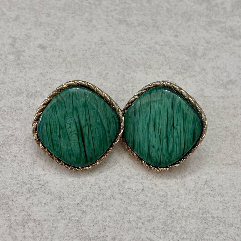 Aldo Oversized Textured Stud Earrings